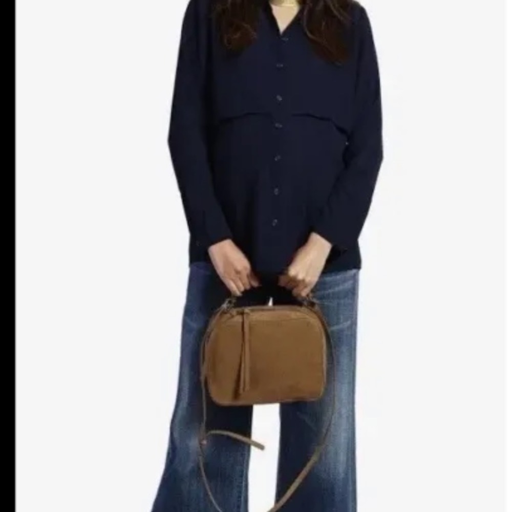 🆕 Loyal hana Maternity nursing button up Blouse Large L Navy Blue Long Sleeve